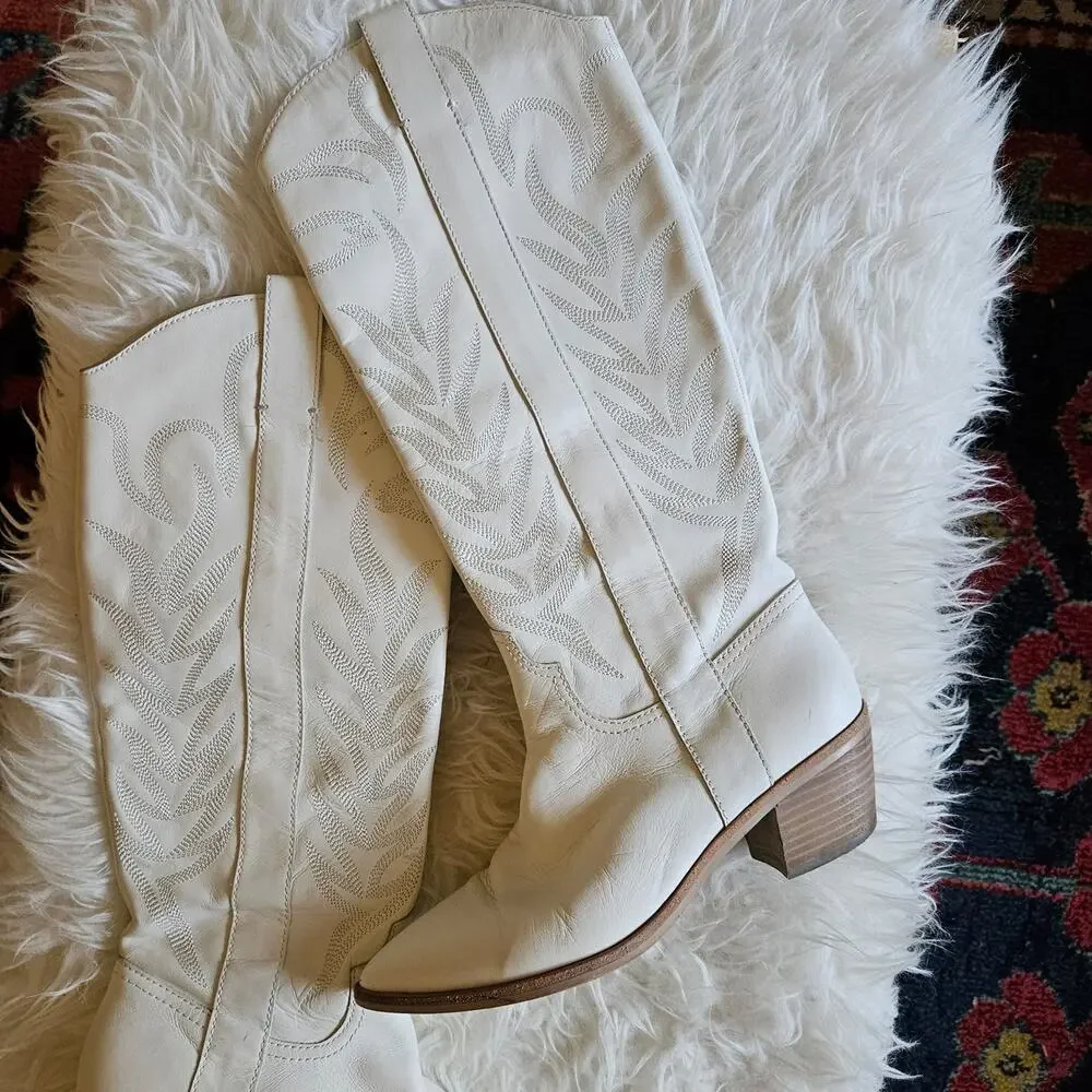 Dolca Vita Cowboy Boots 8.5